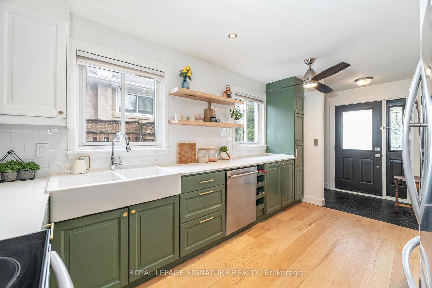 2431 Padstow Crescent, Clarkson, Mississauga 