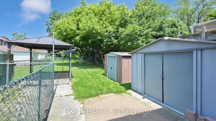 Photo 34 at 138 Park Street, Cliffside, Toronto