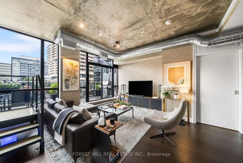 Photo 17 at 519 - 62 Niagara Street, Niagara, Toronto