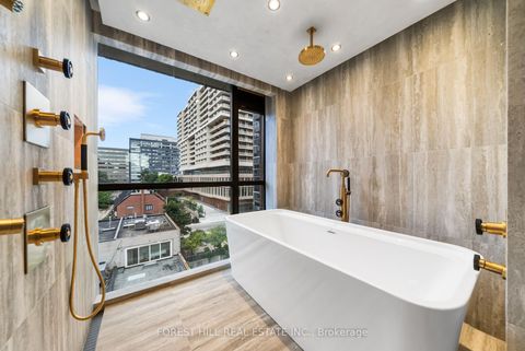 Photo 38 at 519 - 62 Niagara Street, Niagara, Toronto