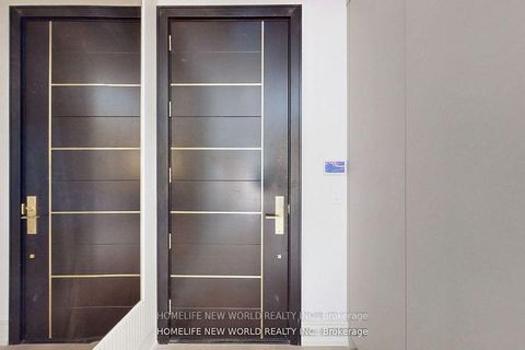 Photo 2 at 168 Glenvale Boulevard, Leaside, Toronto