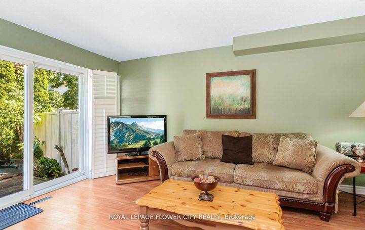 Photo 9 at 41 Chipstead Avenue, Northwood Park, Brampton