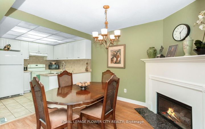 Photo 13 at 41 Chipstead Avenue, Northwood Park, Brampton