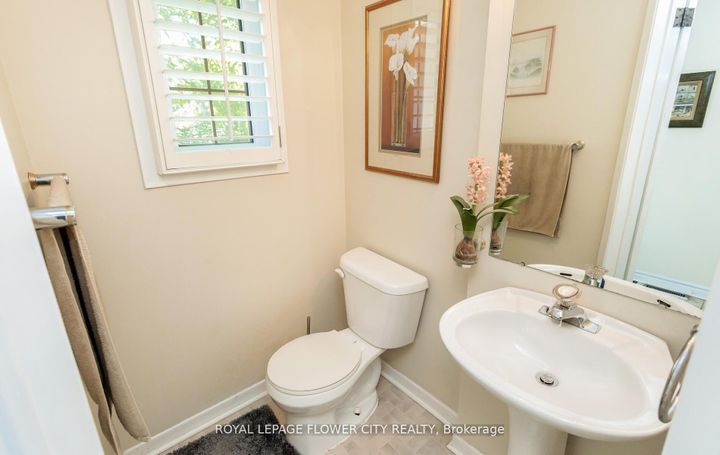 Photo 21 at 41 Chipstead Avenue, Northwood Park, Brampton