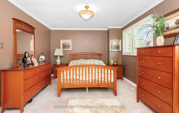 Photo 26 at 41 Chipstead Avenue, Northwood Park, Brampton