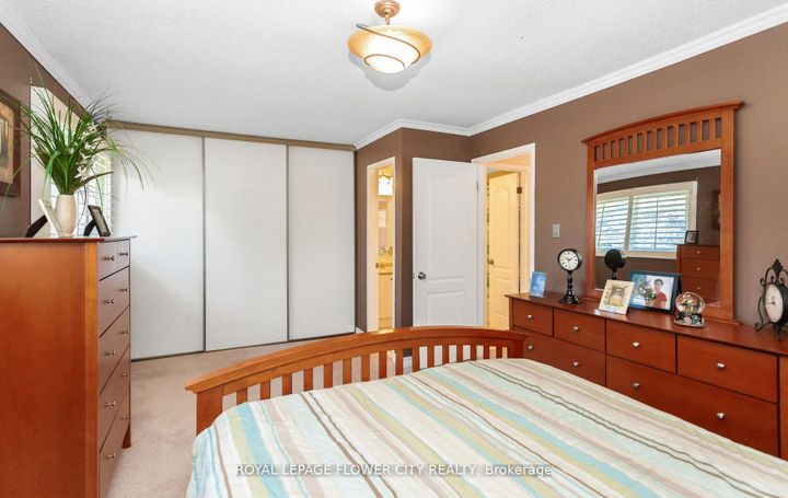 Photo 28 at 41 Chipstead Avenue, Northwood Park, Brampton