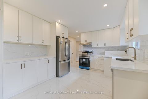 Photo 8 at 46 Flintwick Drive, Bendale, Toronto