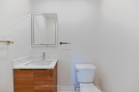 Photo 13 at 46 Flintwick Drive, Bendale, Toronto