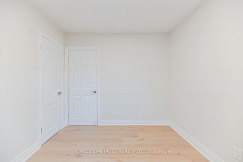 Photo 16 at 46 Flintwick Drive, Bendale, Toronto