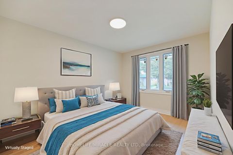 Photo 18 at 46 Flintwick Drive, Bendale, Toronto