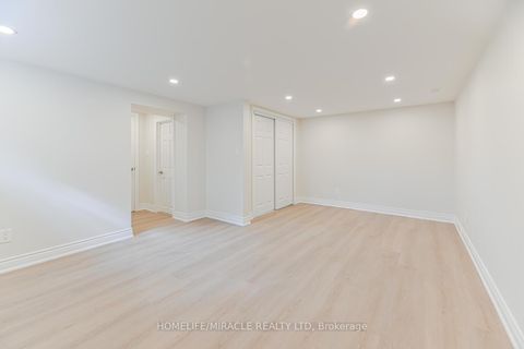 Photo 31 at 46 Flintwick Drive, Bendale, Toronto