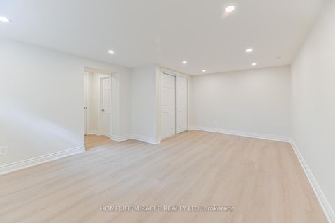 Photo 35 at 46 Flintwick Drive, Bendale, Toronto