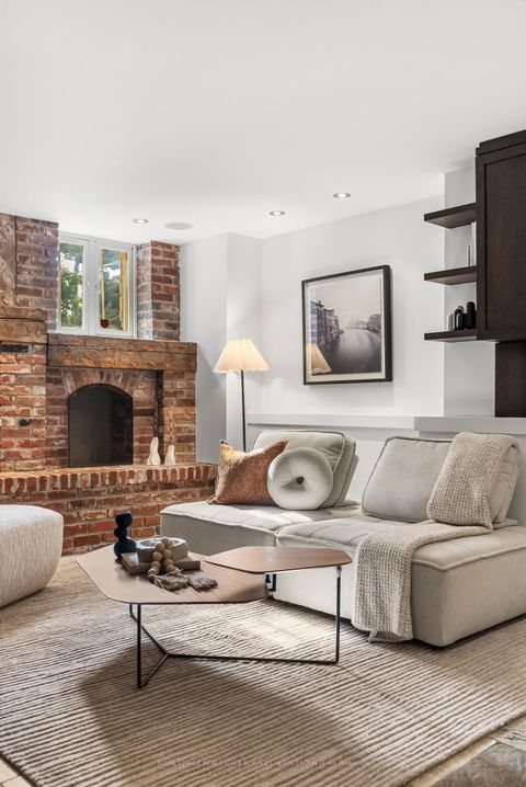 Photo 43 at 77 Astley Avenue, Moore Park, Toronto