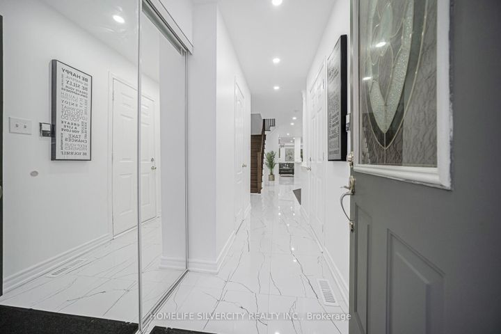 Photo 4 at 56 Cadillac Crescent S, Fletcher's Meadow, Brampton