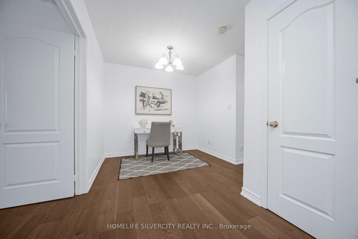 Photo 23 at 56 Cadillac Crescent S, Fletcher's Meadow, Brampton