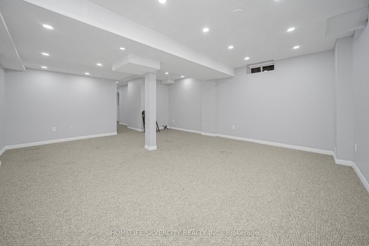 Photo 41 at 56 Cadillac Crescent S, Fletcher's Meadow, Brampton