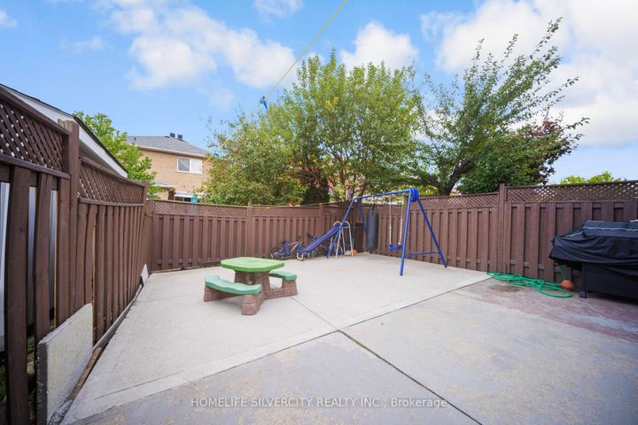 Photo 45 at 56 Cadillac Crescent S, Fletcher's Meadow, Brampton