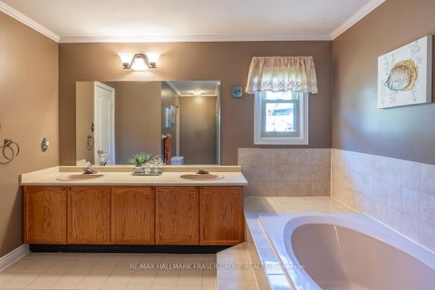 Photo 25 at 37 Leah Crescent, Central West, Ajax