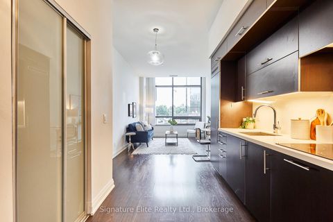 Photo 5 at 203 - 2 Anndale Drive, Willowdale East, Toronto
