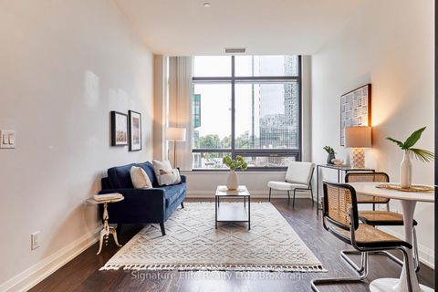 Photo 7 at 203 - 2 Anndale Drive, Willowdale East, Toronto