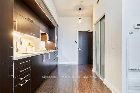 Photo 10 at 203 - 2 Anndale Drive, Willowdale East, Toronto