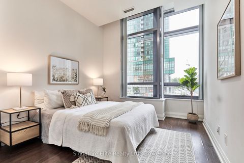 Photo 11 at 203 - 2 Anndale Drive, Willowdale East, Toronto