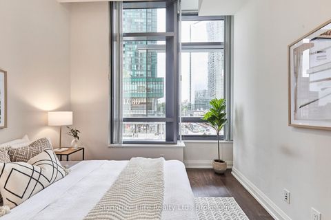Photo 13 at 203 - 2 Anndale Drive, Willowdale East, Toronto