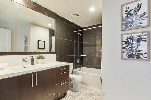 Photo 15 at 203 - 2 Anndale Drive, Willowdale East, Toronto