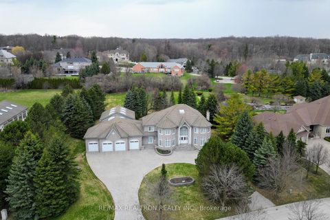 Photo 29 at 23 Kensington Drive, Rural Richmond Hill, Richmond Hill