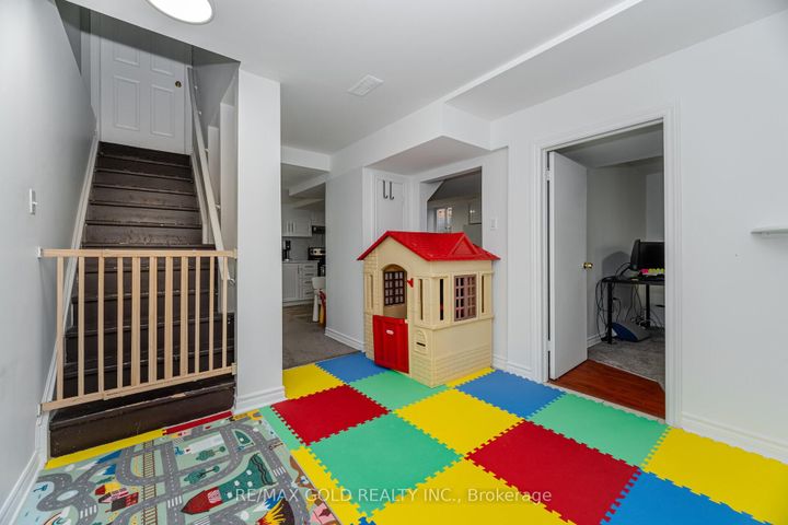 Photo 21 at 26 Freshmeadow Street, Bram East, Brampton