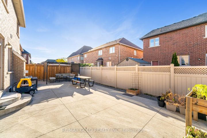 Photo 28 at 26 Freshmeadow Street, Bram East, Brampton