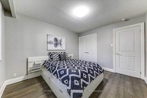 Photo 20 at 20 Brantley Crescent, York University Heights, Toronto