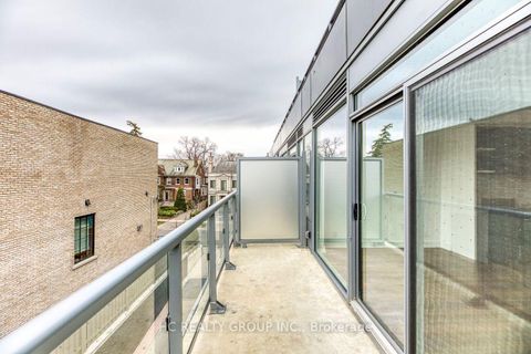 Photo 16 at 302 - 6 Parkwood Avenue, Casa Loma, Toronto
