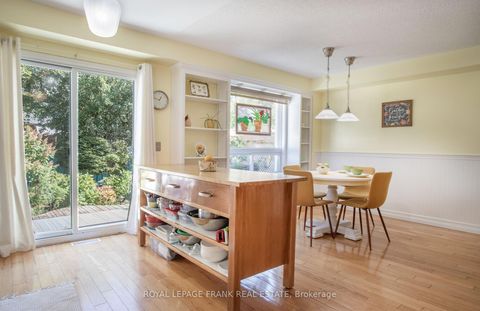 Photo 18 at 36 Greengrove Way, Rolling Acres, Whitby
