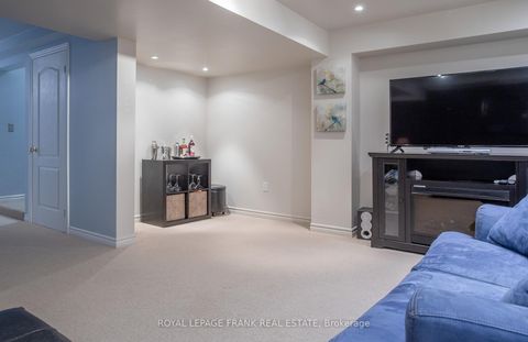 Photo 35 at 36 Greengrove Way, Rolling Acres, Whitby