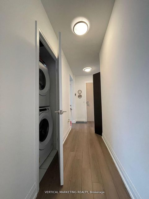 Photo 15 at 2404 - 77 Mutual Street, Yonge Corridor, Toronto Photo 15 at 2404 - 77 Mutual Street, Yonge Corridor, Toronto