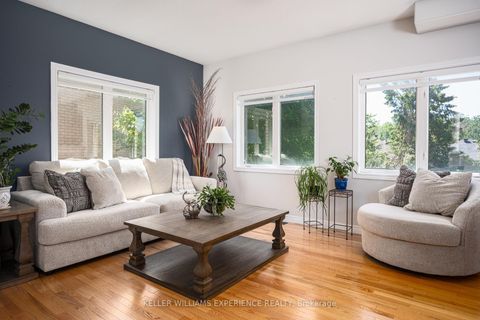 Photo 9 at 36 Stapleton Place, Ardagh, Barrie