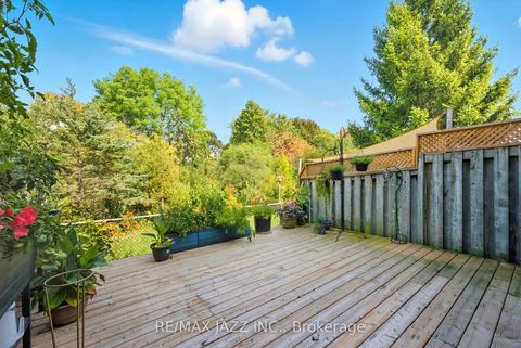 Photo 30 at 34 - 811 Wilson Road N, Pinecrest, Oshawa