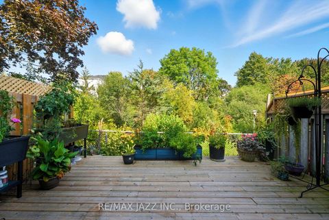 Photo 32 at 34 - 811 Wilson Road N, Pinecrest, Oshawa