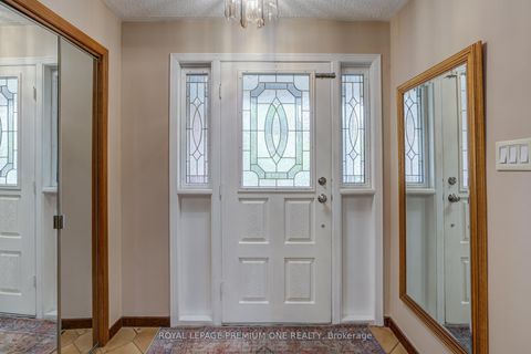 Photo 5 at 41 Whitley Avenue, CFB, Toronto