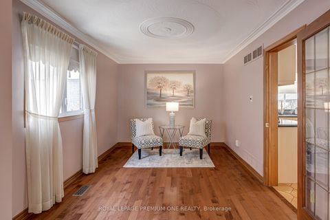 Photo 9 at 41 Whitley Avenue, CFB, Toronto