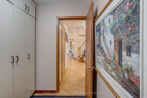 Photo 19 at 41 Whitley Avenue, CFB, Toronto