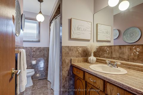 Photo 25 at 41 Whitley Avenue, CFB, Toronto