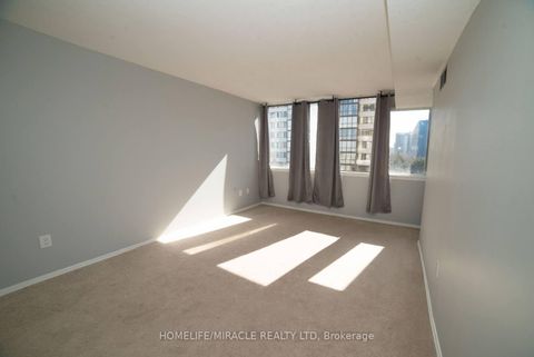 Photo 18 at 404 - 10 Markbrook Lane, Jamestown, Toronto