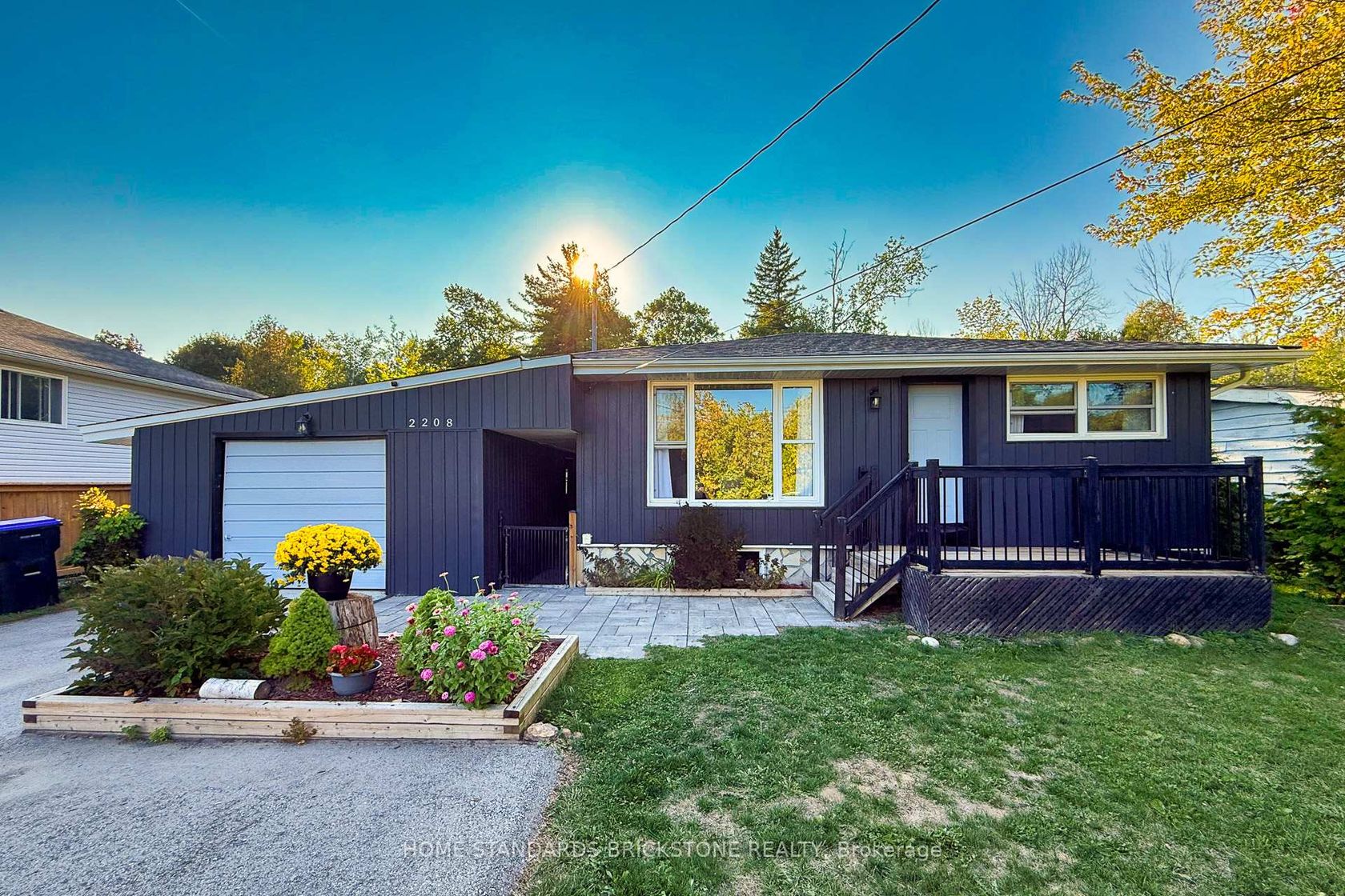 2208 Willard Avenue, Alcona, Innisfil photo number 2 2208 Willard Avenue, Alcona, Innisfil photo number 2