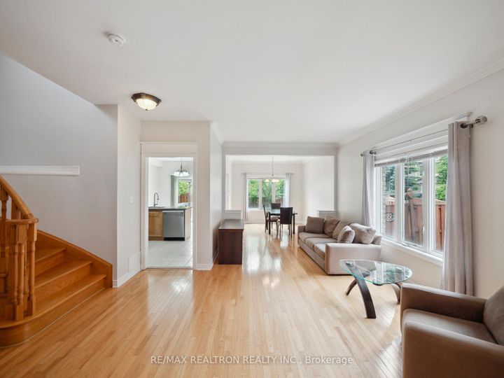Photo 3 at 62 Macedonia Court, Summerhill Estates, Newmarket