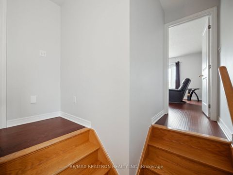 Photo 14 at 62 Macedonia Court, Summerhill Estates, Newmarket