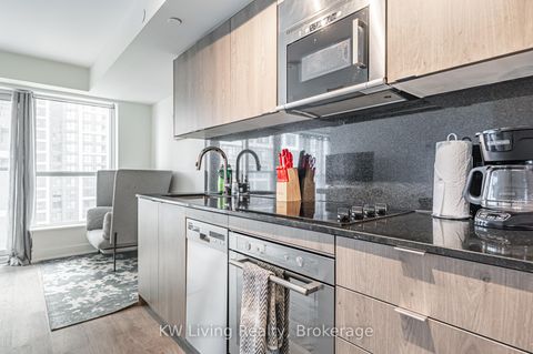 Photo 8 at 931 - 5 Mabelle Avenue, City Centre West, Toronto