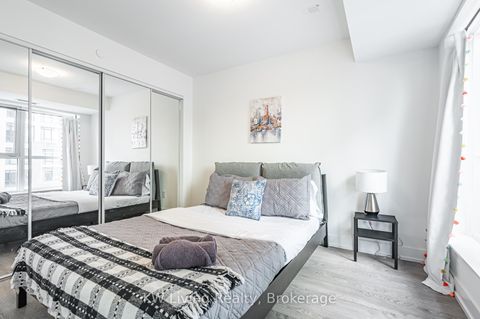 Photo 12 at 931 - 5 Mabelle Avenue, City Centre West, Toronto