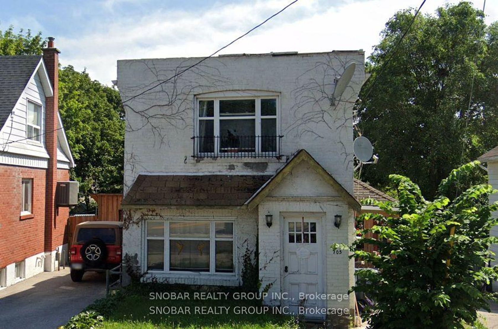 705 Scarlett Road, Humber Heights, Toronto 